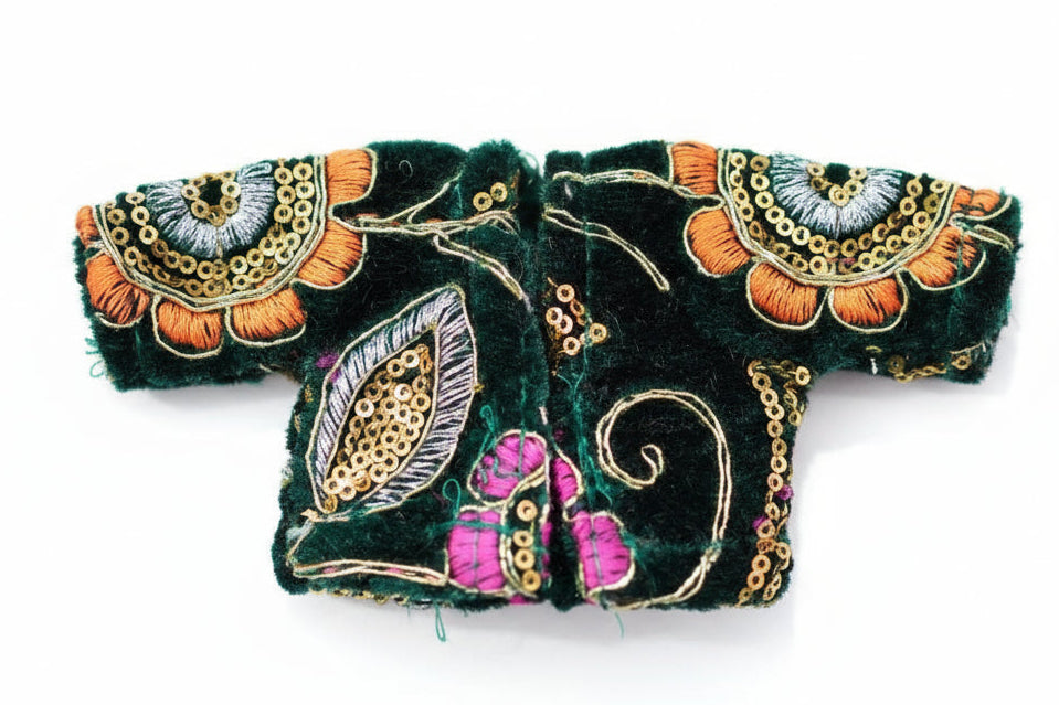 DARK GREEN EMBROIDERY//WINTER VELVET POSHAK//FULL SLEEVES WITH CAP