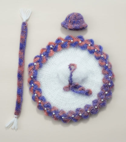 MULTI COLOUR FLOWER BORDER WHITE POSHAK// WITH MUFFLAR AND CAP//HAND KNITTDE WINTER WOOLEN POSHAK