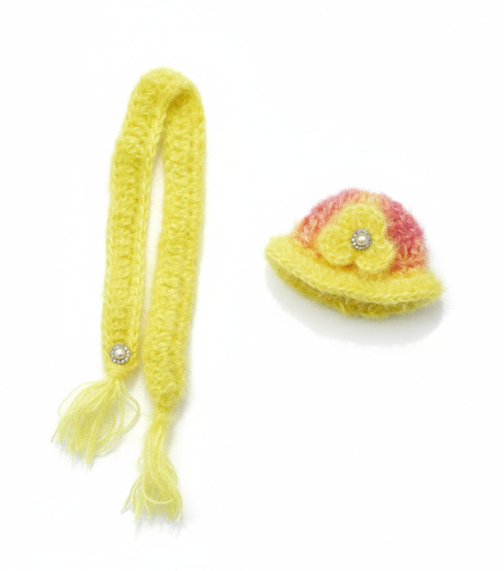 ORANGE COLOUR POSHAK WITH YELLOW FLOWER BORDER //WITH MUFFLAR AND CAP//KNITTED WOOLEN POSHAK